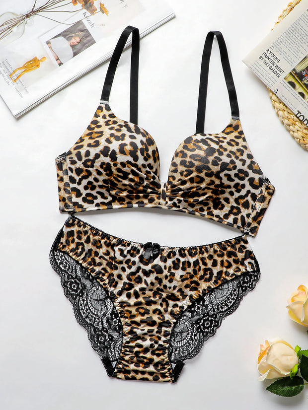 Women's Lace Butterfly Lingerie Set – Wireless Two-Piece, Solid Color
