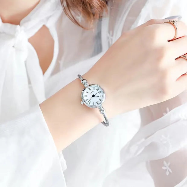 Women’s Luxury Gold Bangle Quartz Watch with Thin Chain